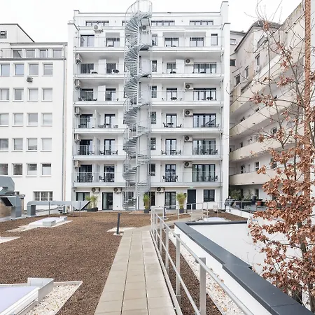 Numa Leo Lägenhetshotell Düsseldorf