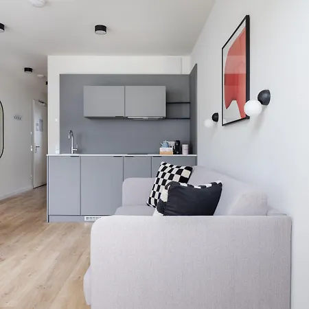 Numa Leo Apartmanhotel