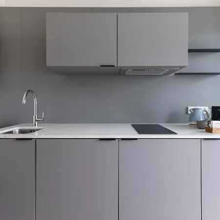 Numa Leo Apartmanhotel 4*