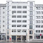 Numa Leo Aparthotel