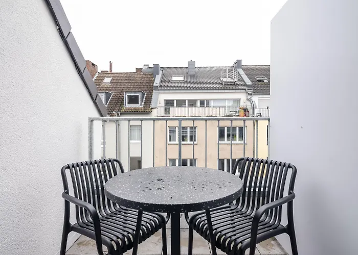 Numa Leo Düsseldorf